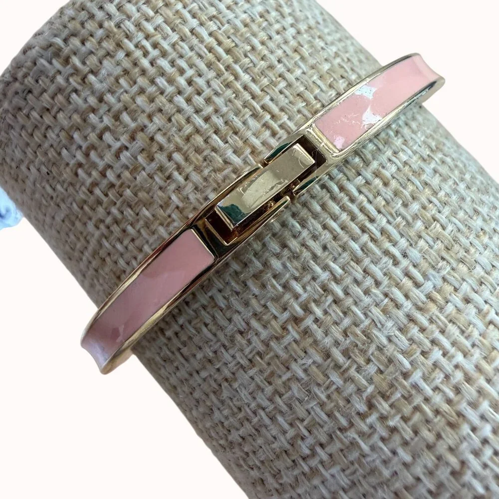 J.Crew Pink Gold-Tone Enamel Hinged Bangle Bracelet Neutral Casual Classic Nude - Picture 2 of 6